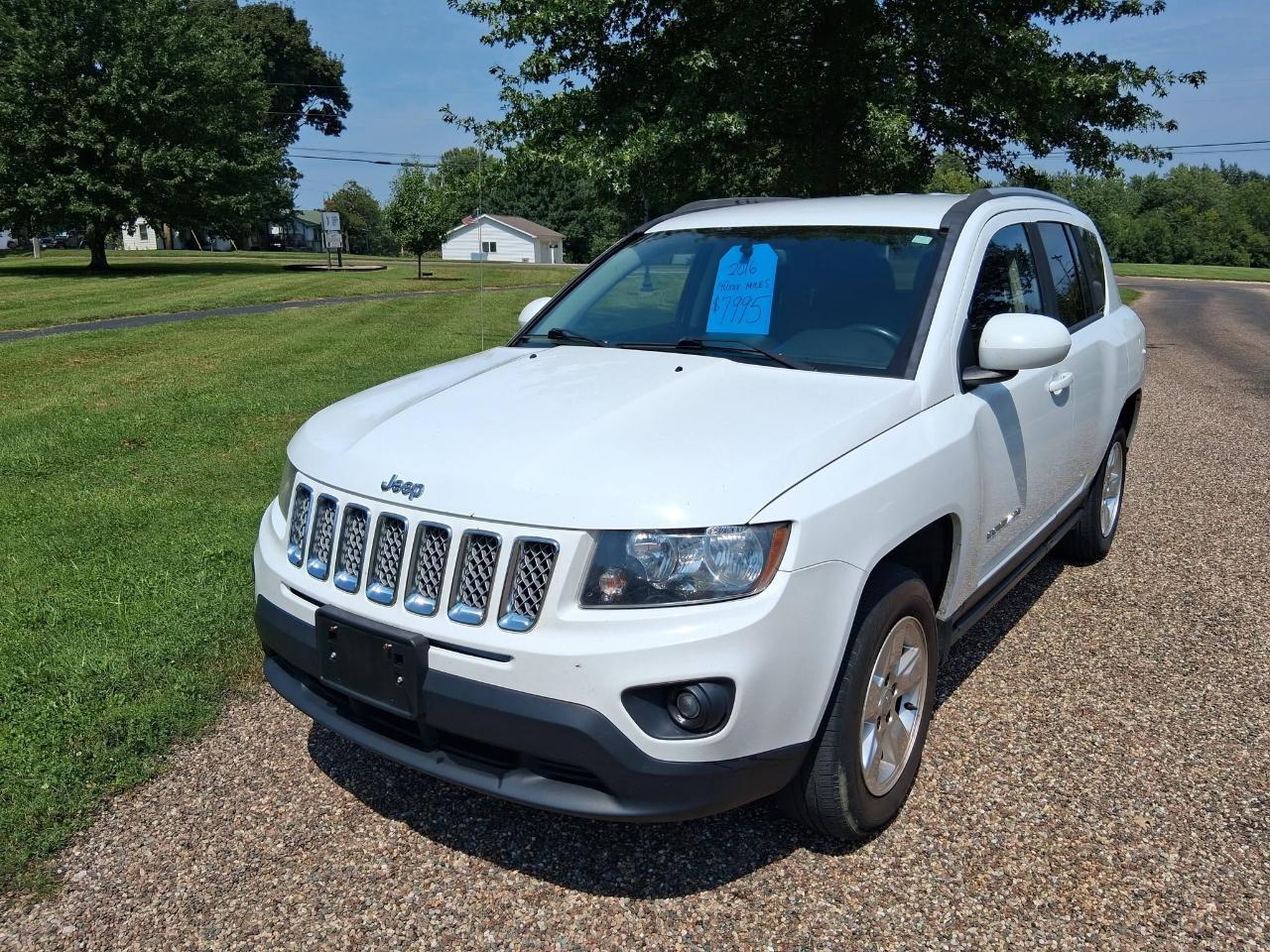 Jeep Compass Latitude FWD 2016