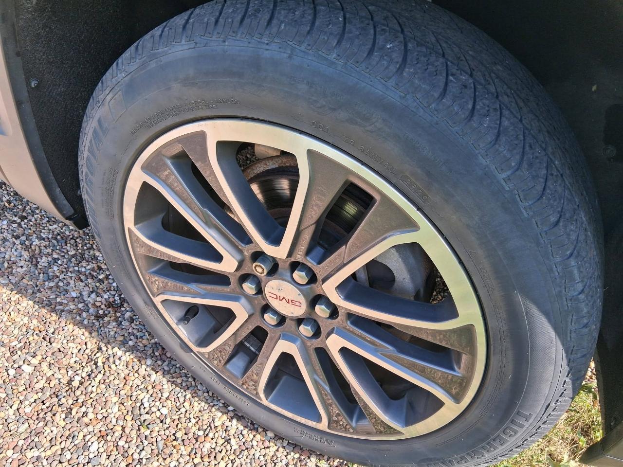 GMC Acadia All Terrain 2 AWD 2018