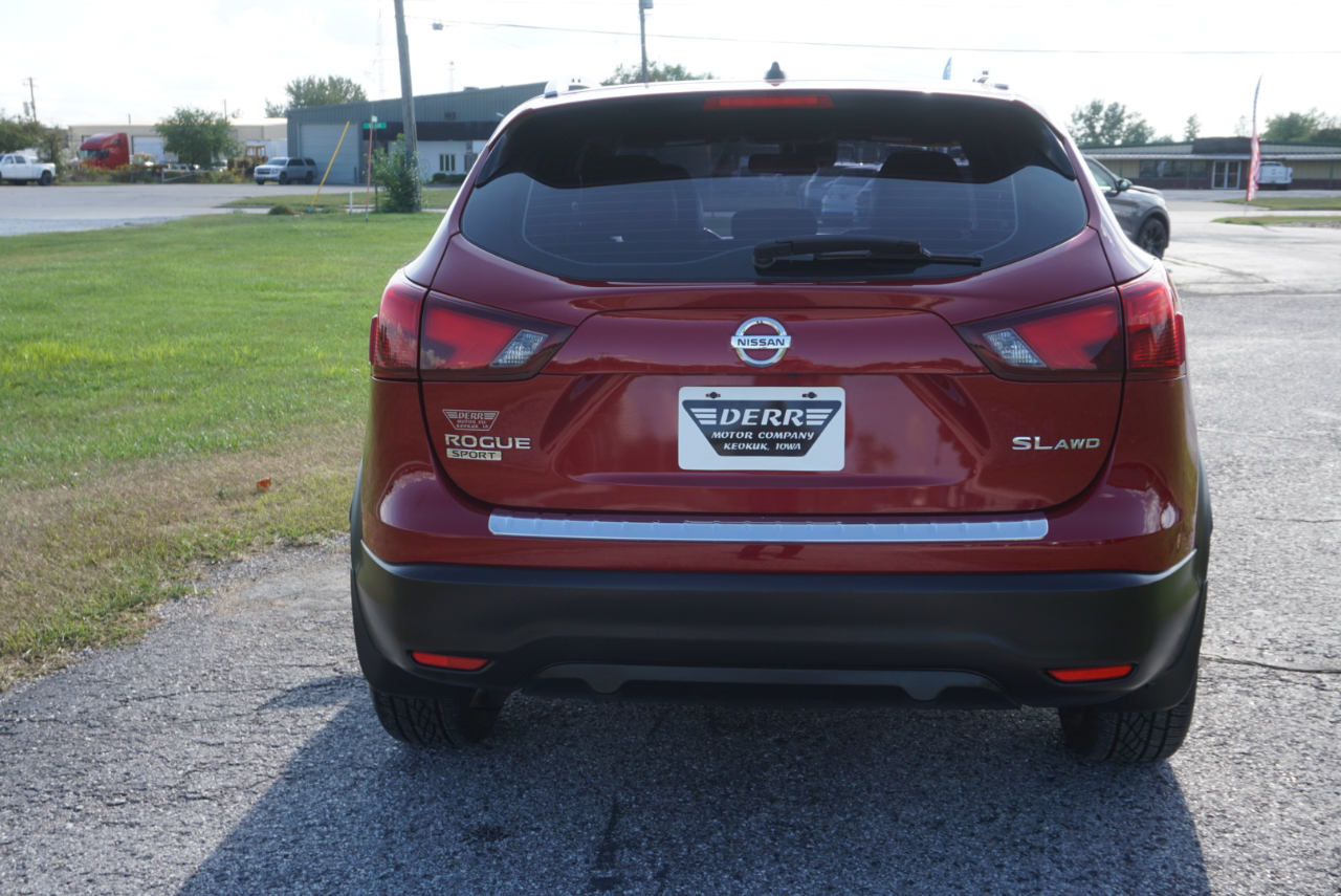 2018 Nissan Rogue Sport SL photo 17