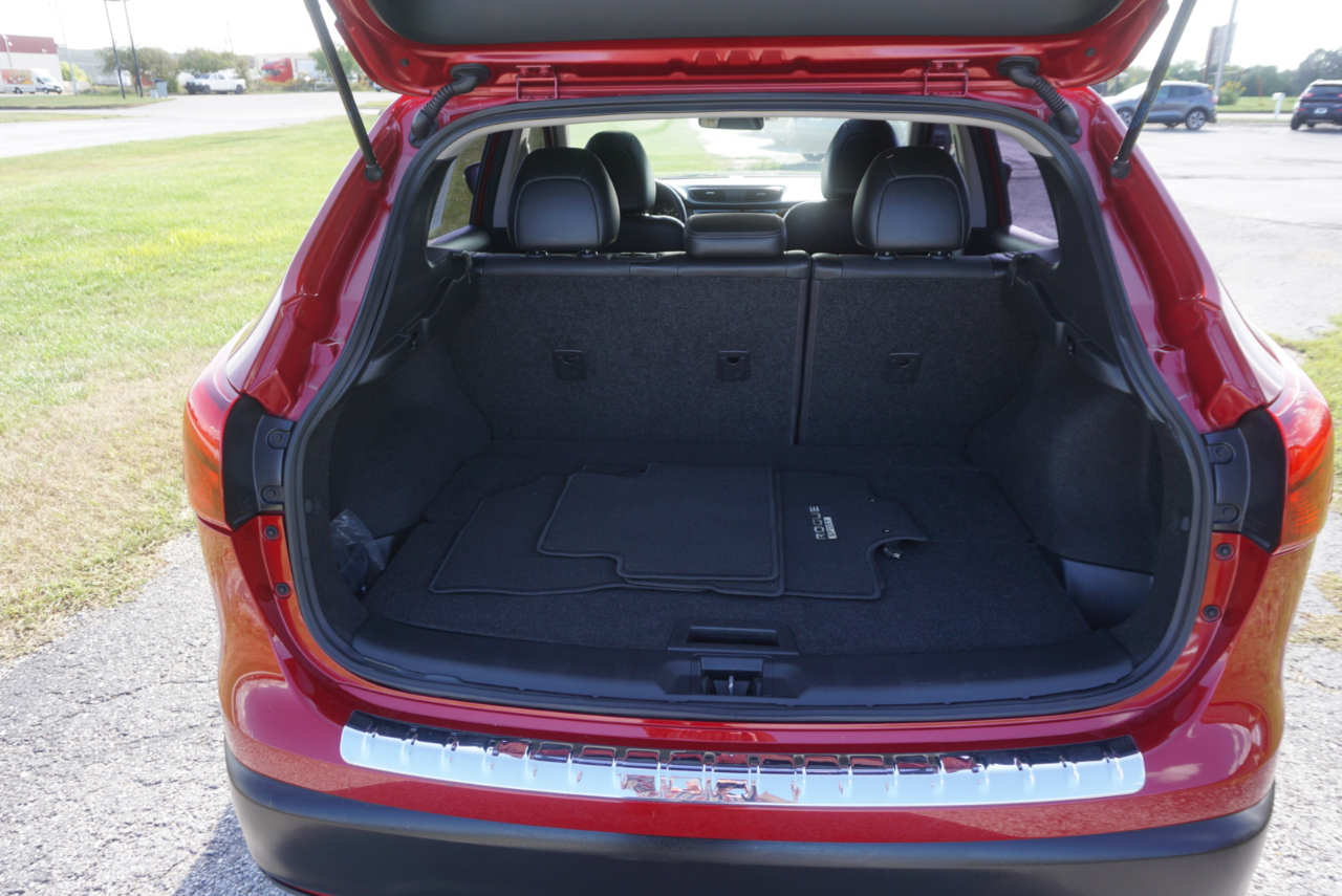 2018 Nissan Rogue Sport SL photo 18