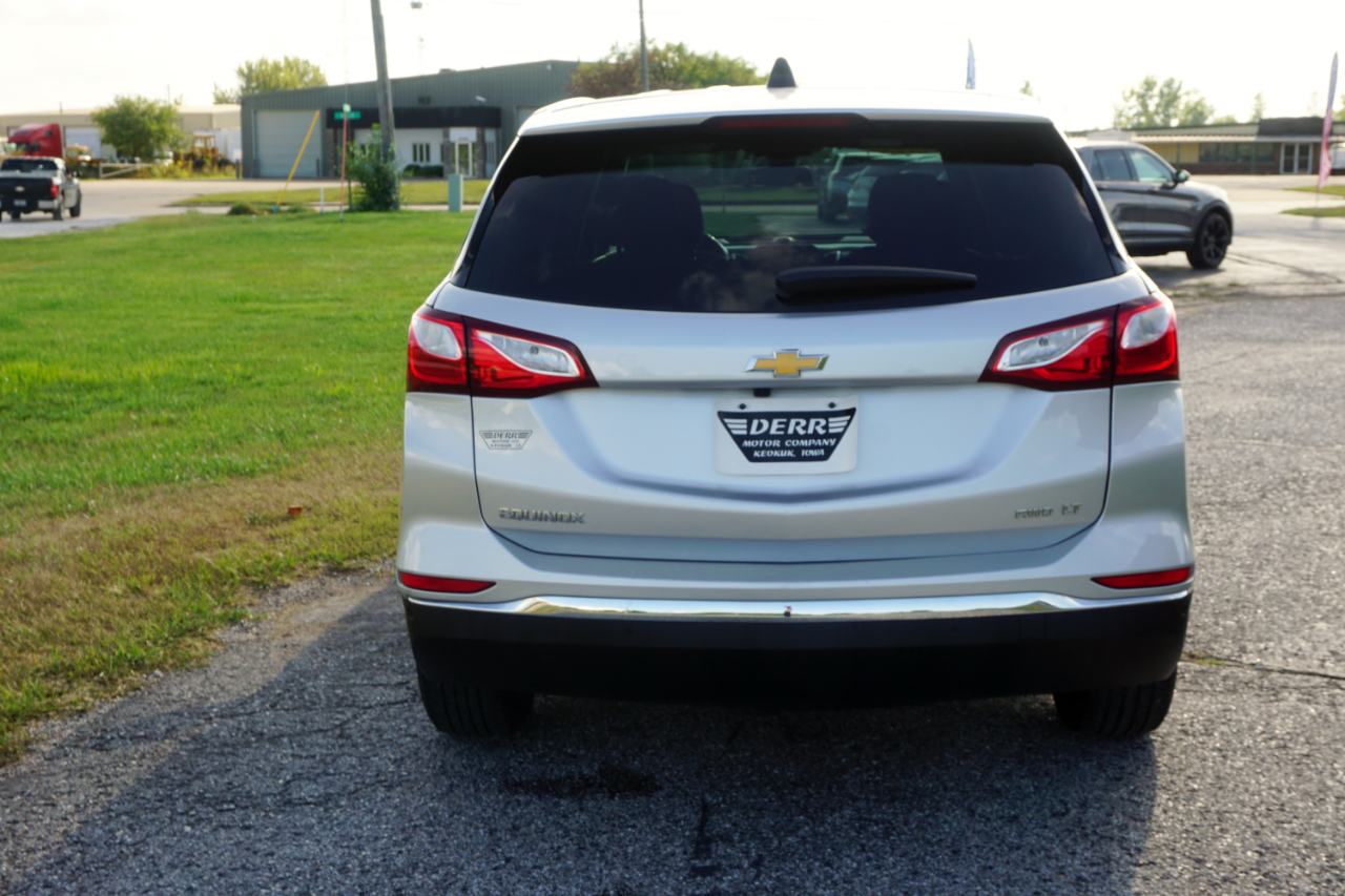 2021 Chevrolet Equinox LT photo 17