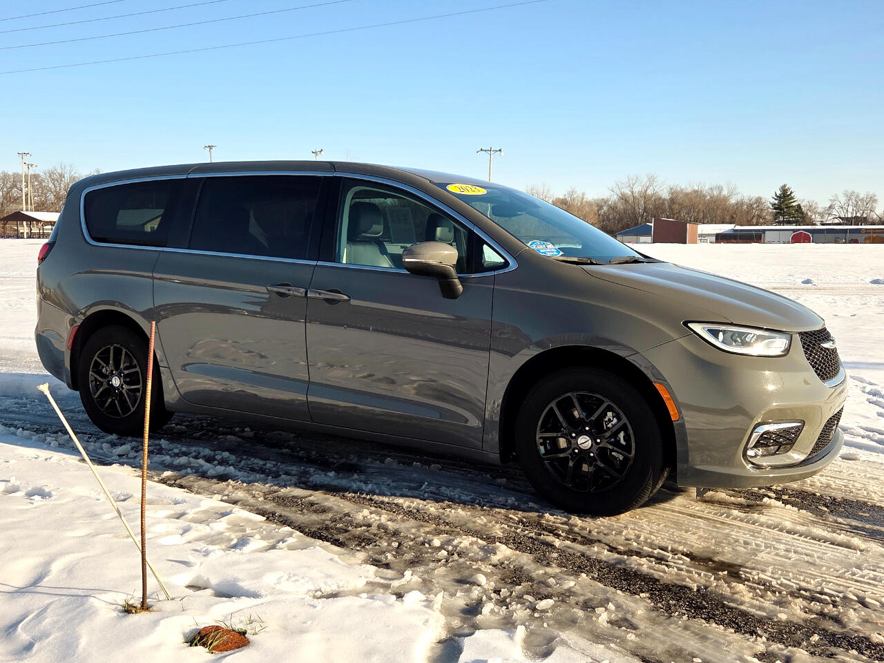 Chrysler Pacifica Touring L 2023