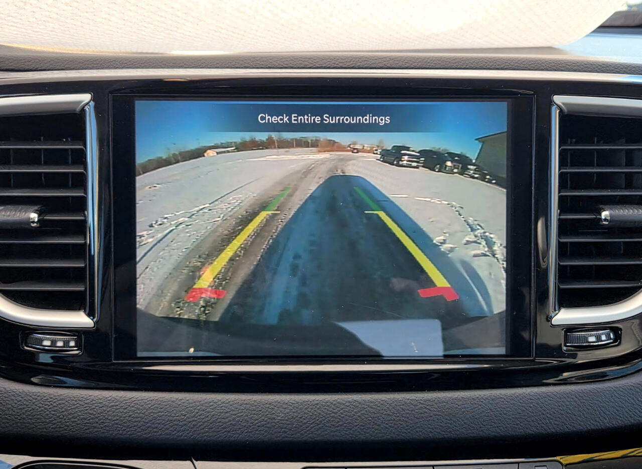 Chrysler Pacifica Touring L 2023