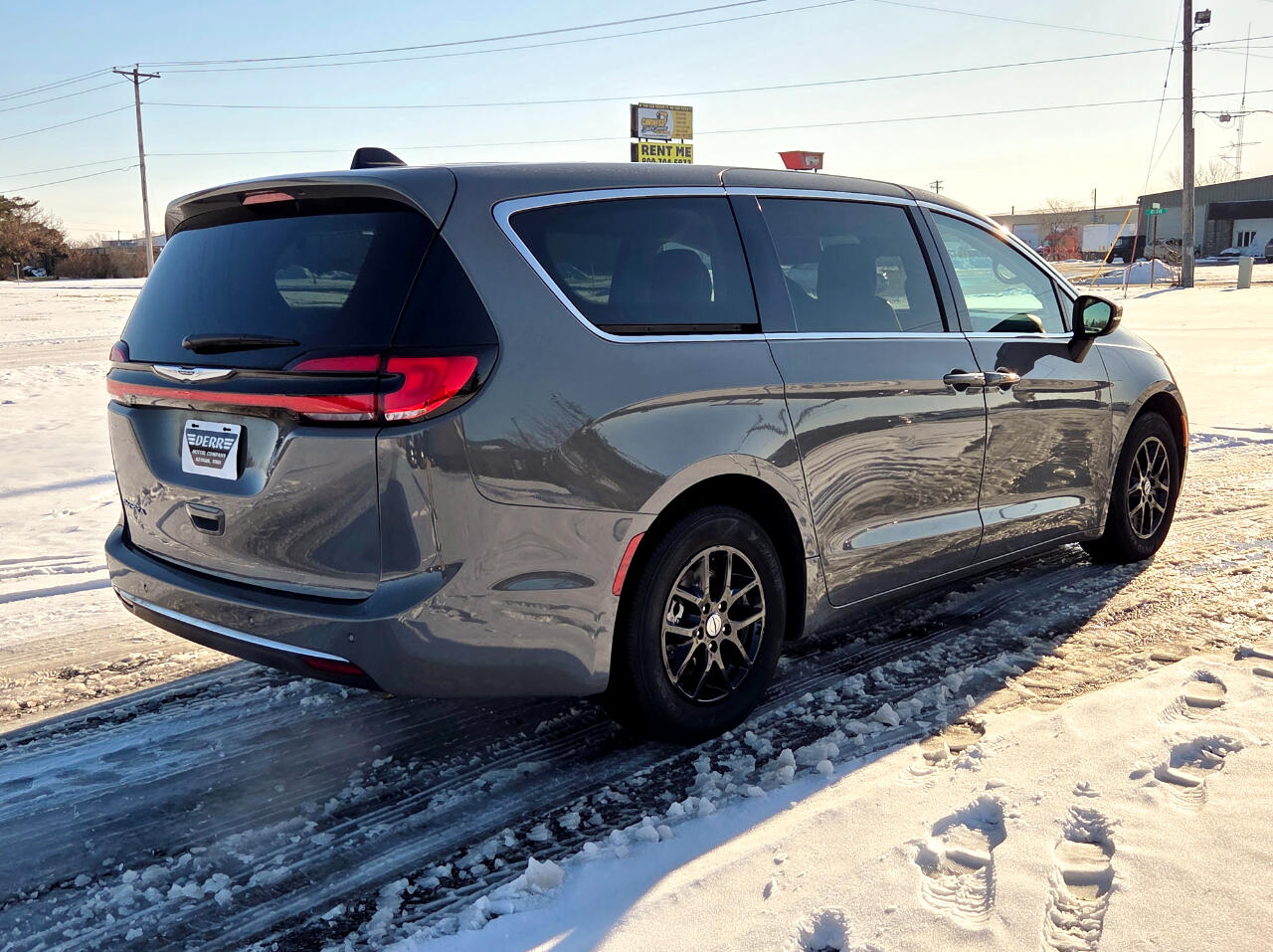 Chrysler Pacifica Touring L 2023