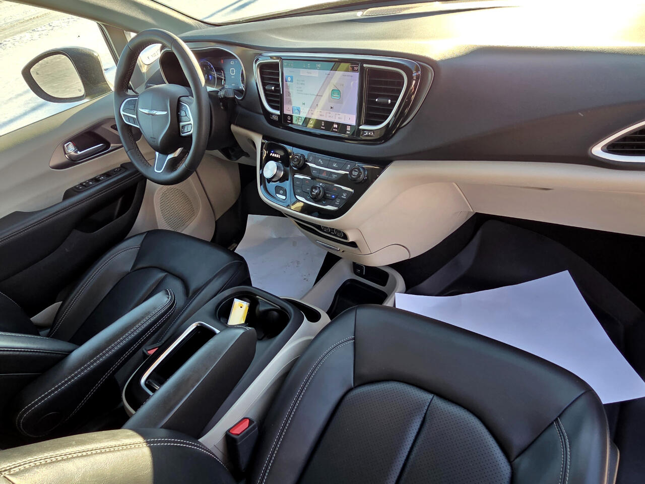 Chrysler Pacifica Touring L 2023