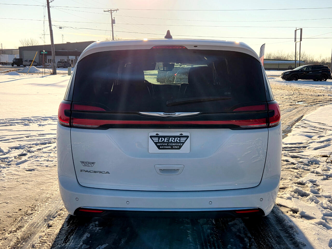 Chrysler Pacifica Touring L 2023