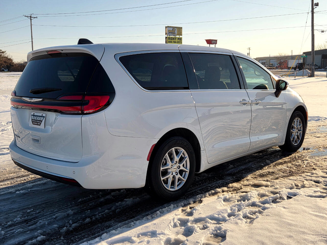 Chrysler Pacifica Touring L 2023