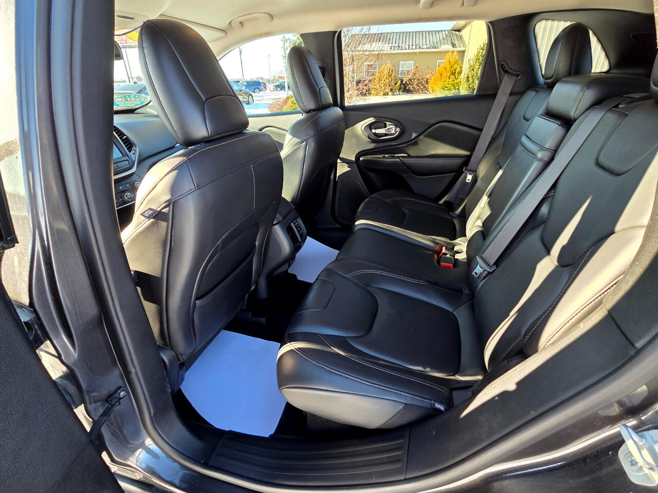 Jeep Cherokee Limited FWD 2016