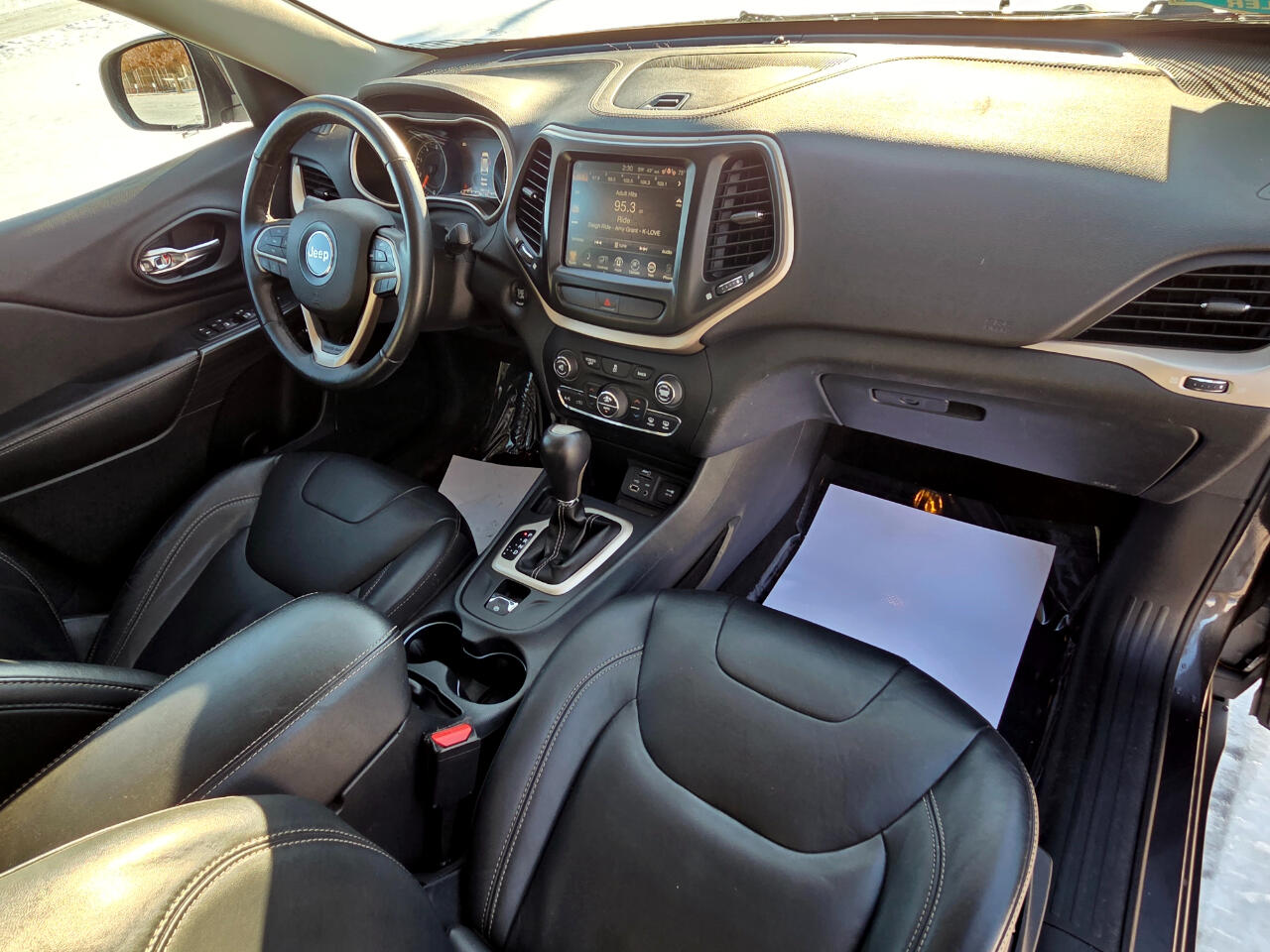 Jeep Cherokee Limited FWD 2016