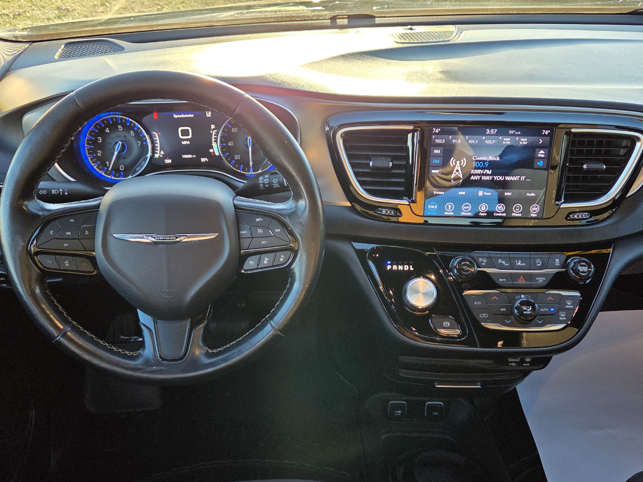 Chrysler Pacifica  2019
