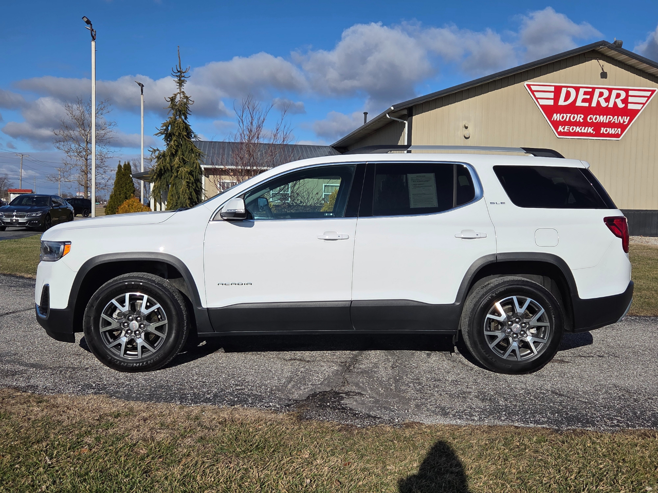 GMC Acadia SLE 2023