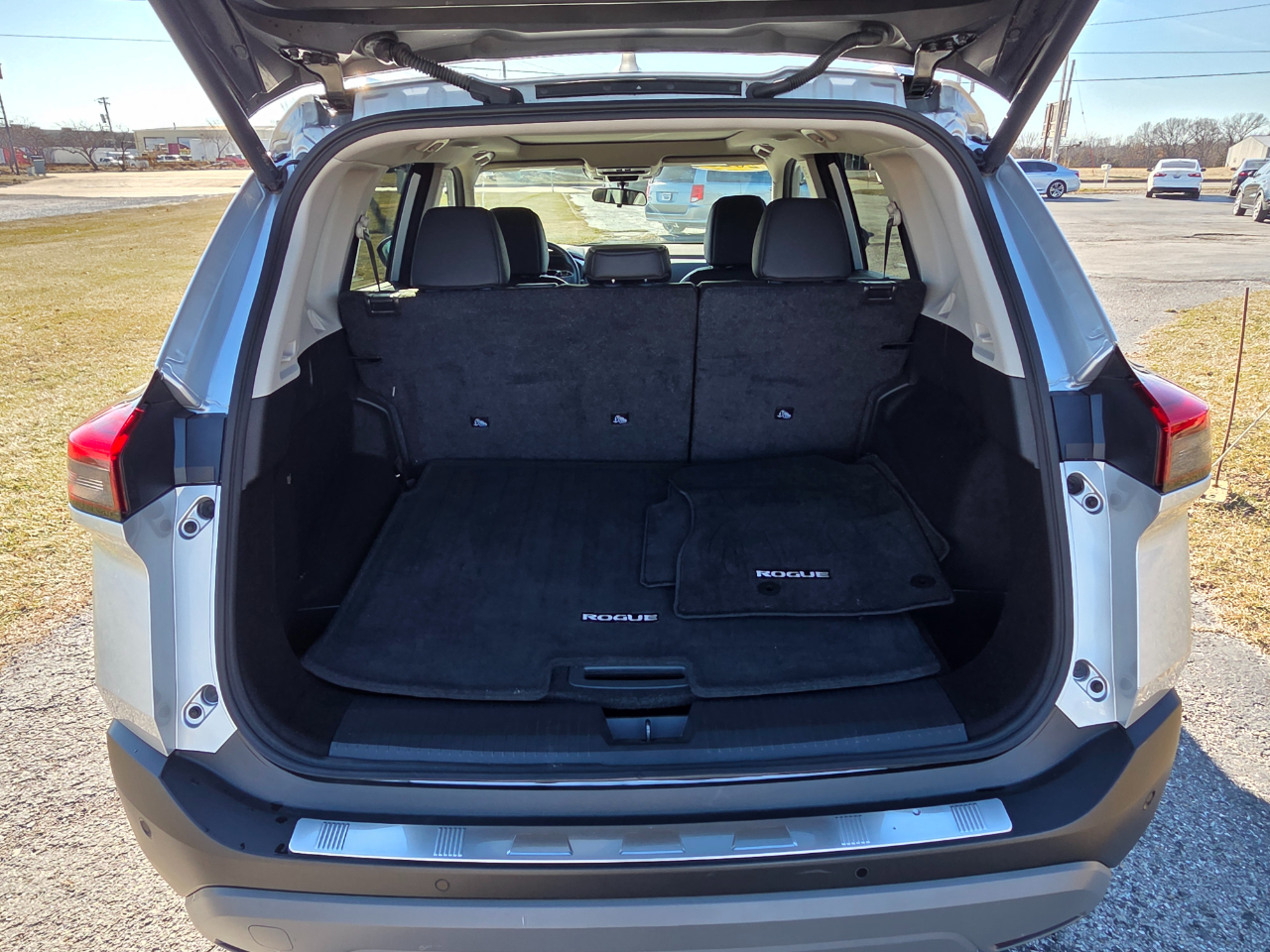 Nissan Rogue SV AWD 2023