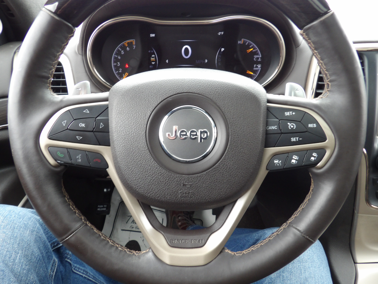 Jeep Grand Cherokee Summit 4WD 2014