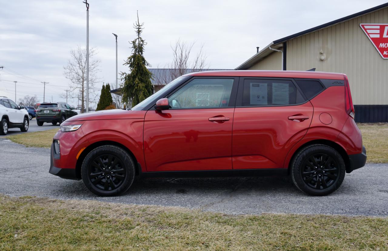Kia Soul LX 2021