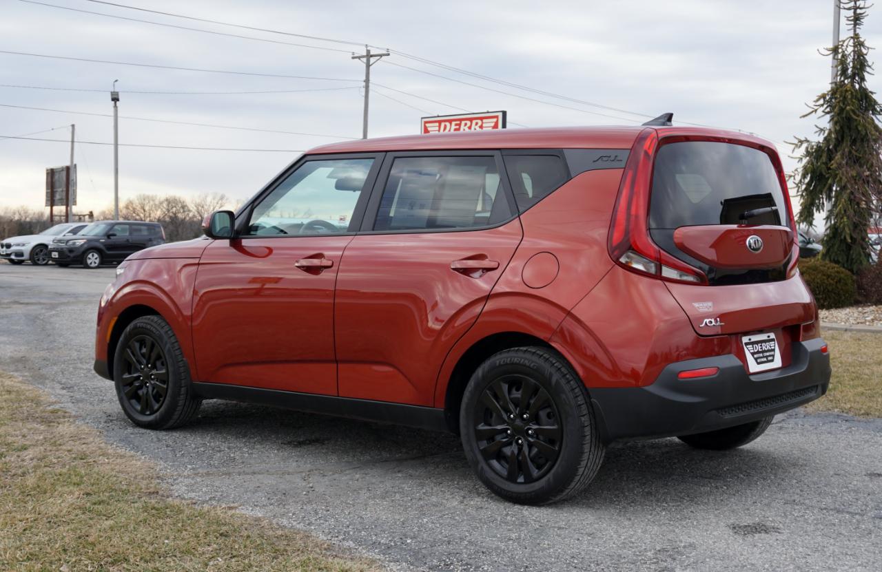 Kia Soul LX 2021