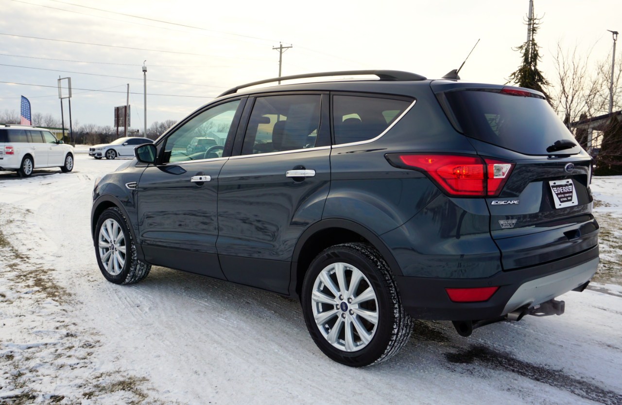Ford Escape SEL FWD 2019