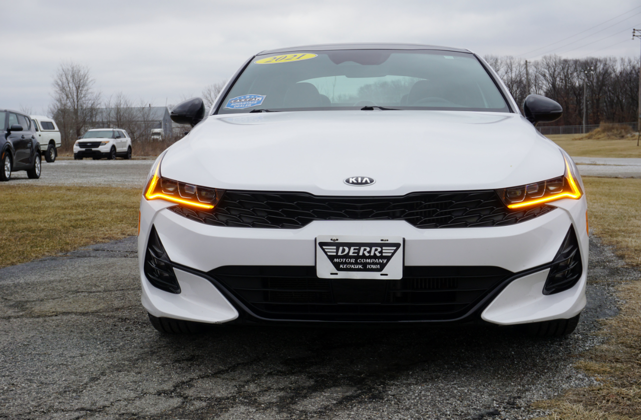 Kia K5  2021
