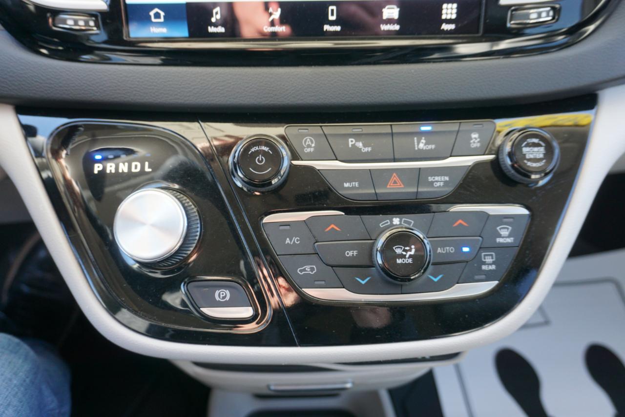 Chrysler Pacifica Touring L 2023