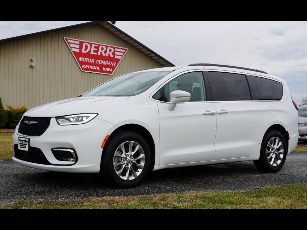 2022 Chrysler Pacifica Touring L AWD
