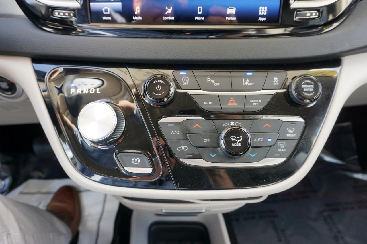 Chrysler Pacifica Touring L 2023