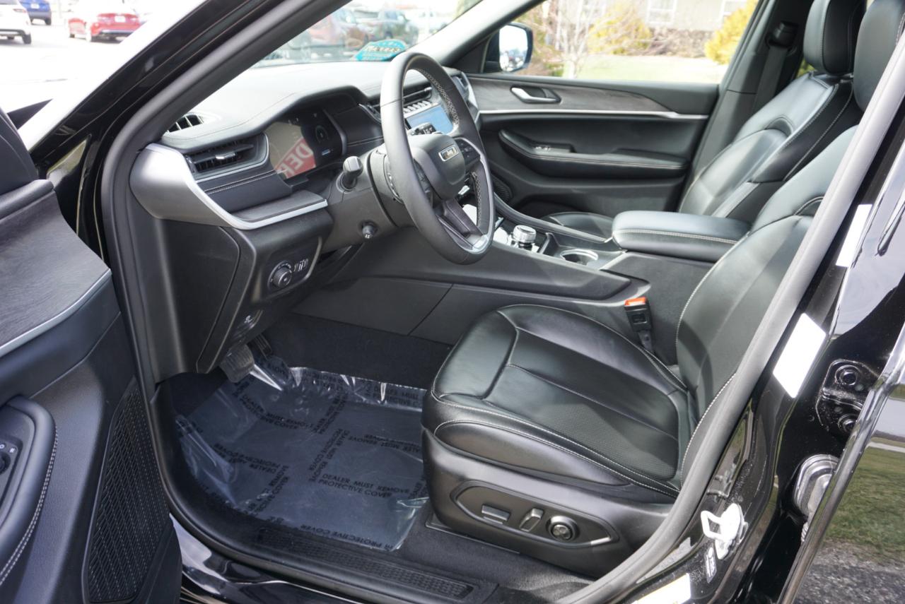 Jeep Grand Cherokee L Limited 4WD 2024