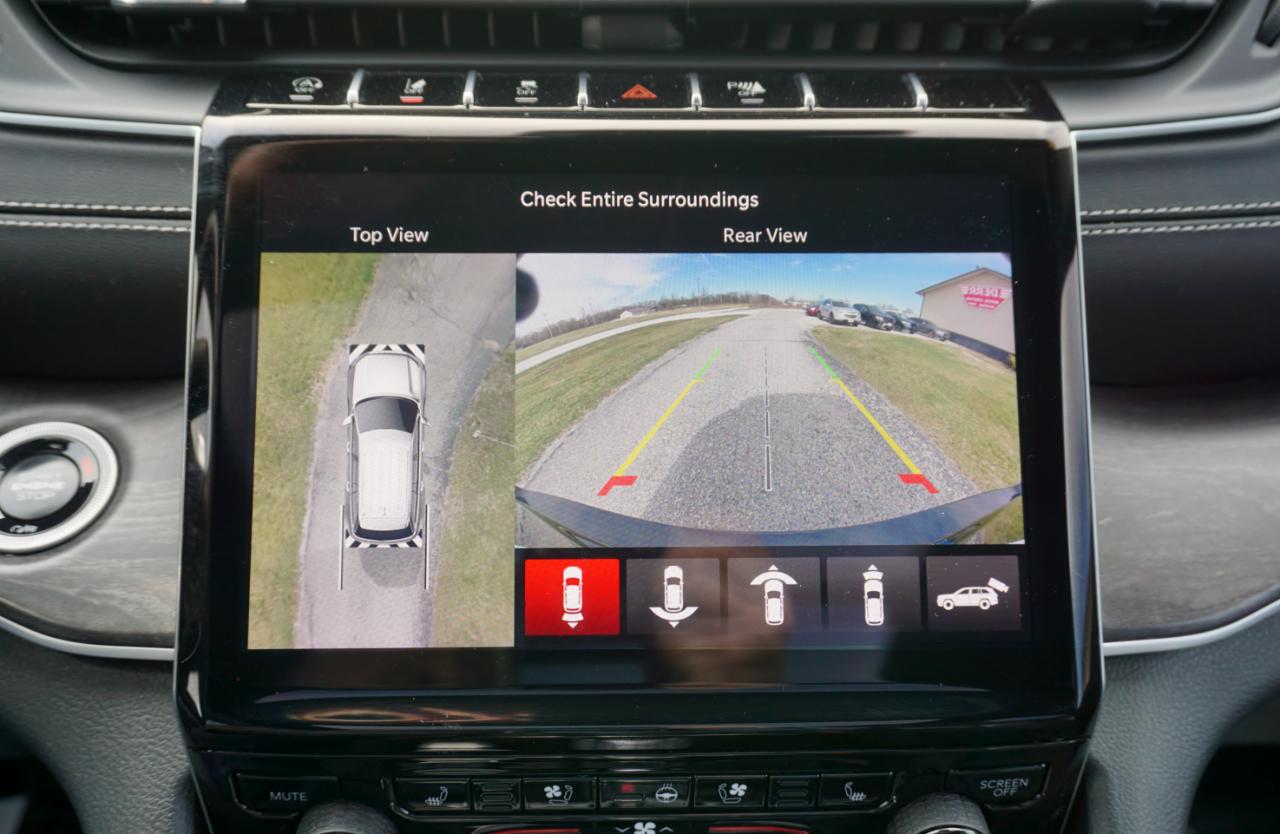 Jeep Grand Cherokee L Limited 4WD 2024