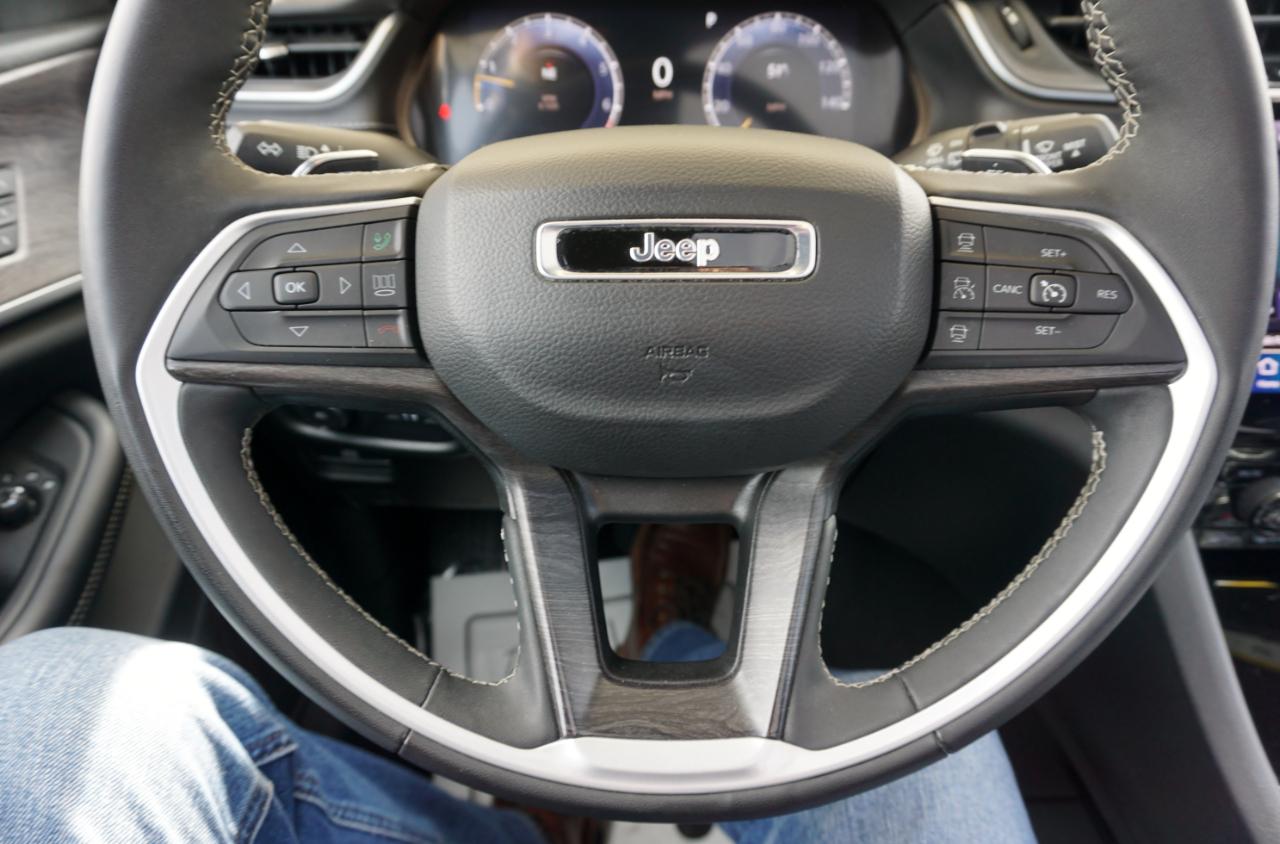 Jeep Grand Cherokee L Limited 4WD 2024