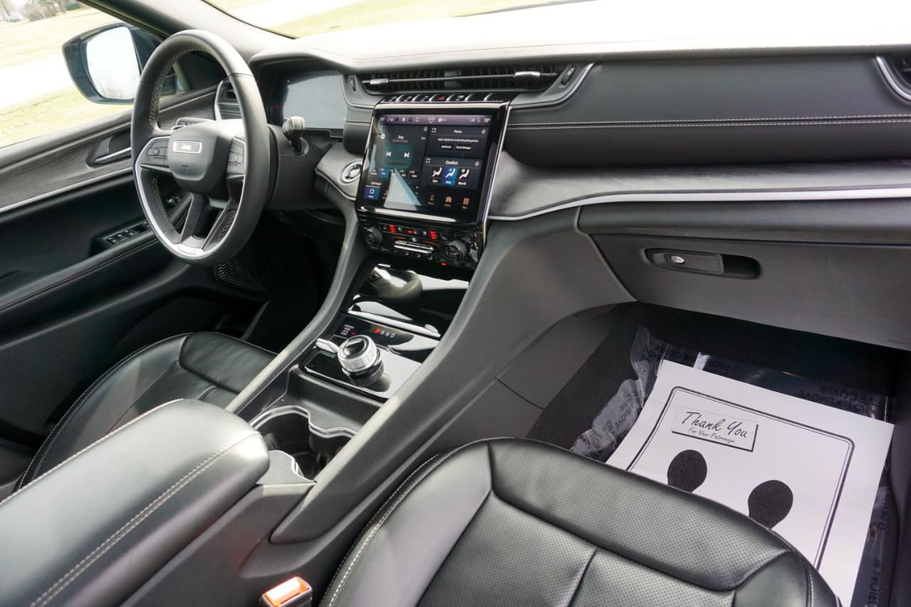 Jeep Grand Cherokee L Limited 4WD 2024