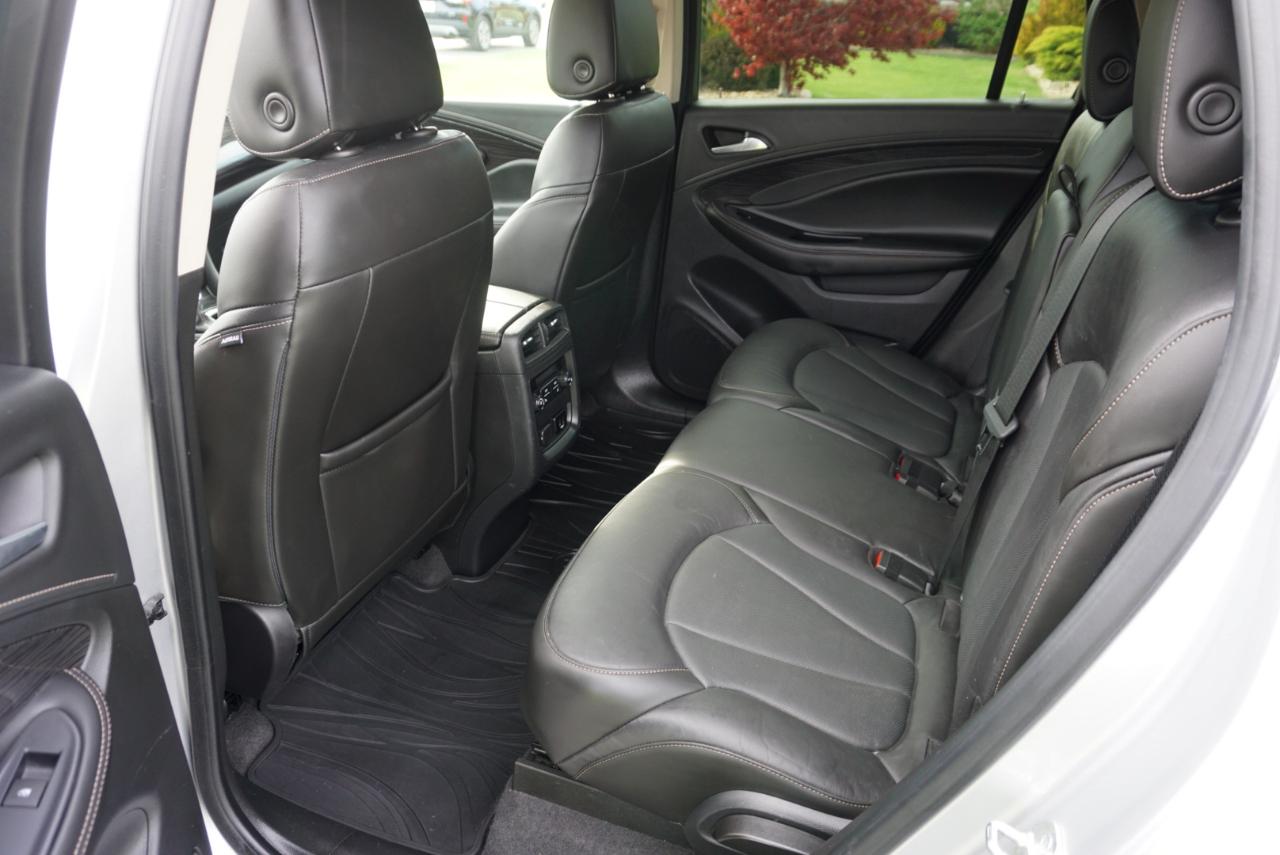 Buick Envision Essense 2017