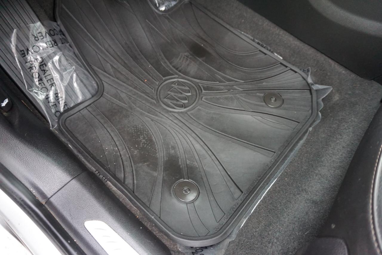 Buick Envision Essense 2017