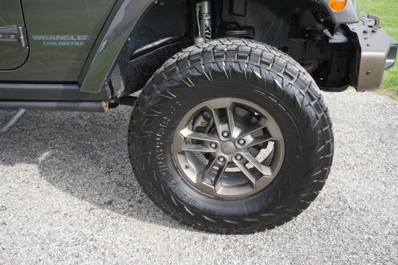 Jeep Wrangler Unlimited Sahara 4WD 2016