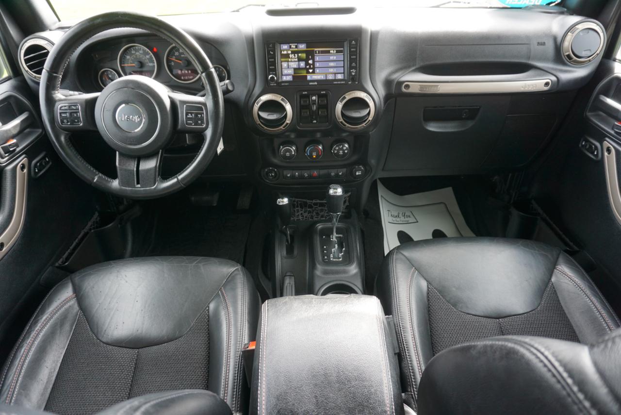 Jeep Wrangler Unlimited Sahara 4WD 2016