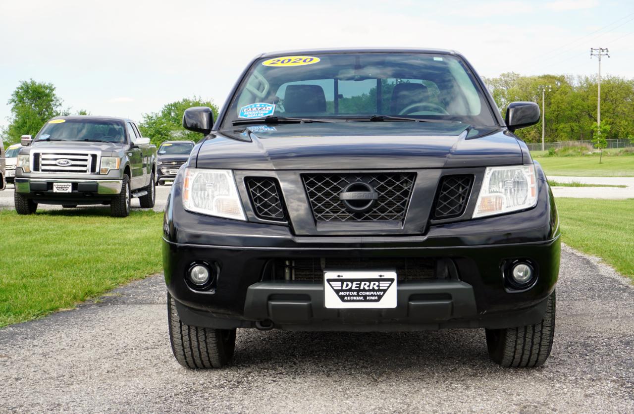 Nissan Frontier SV Crew Cab 4WD 2020