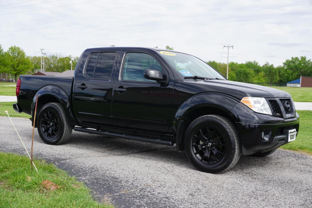 Nissan Frontier SV Crew Cab 4WD 2020