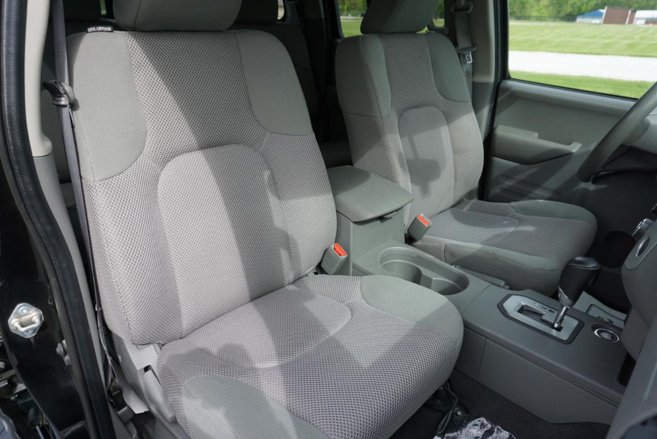 Nissan Frontier SV Crew Cab 4WD 2020