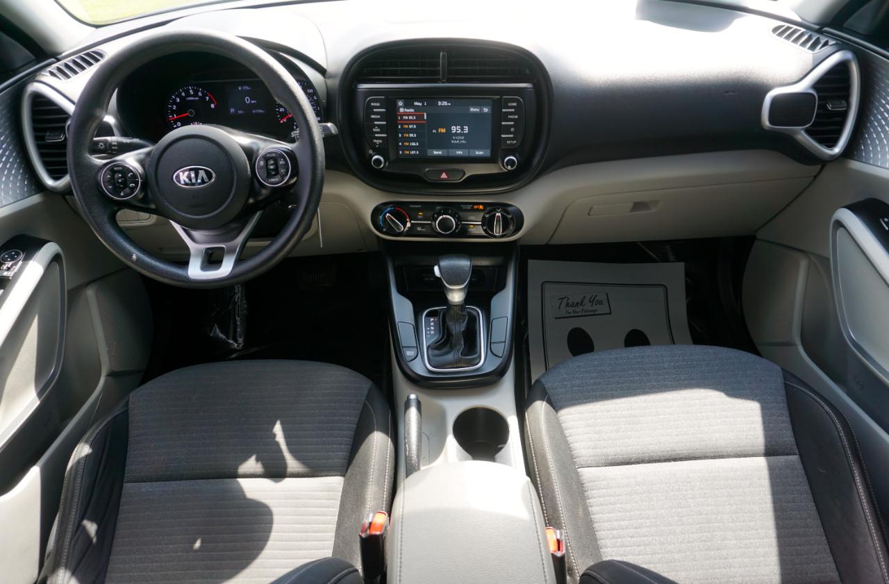 Kia Soul LX 2020