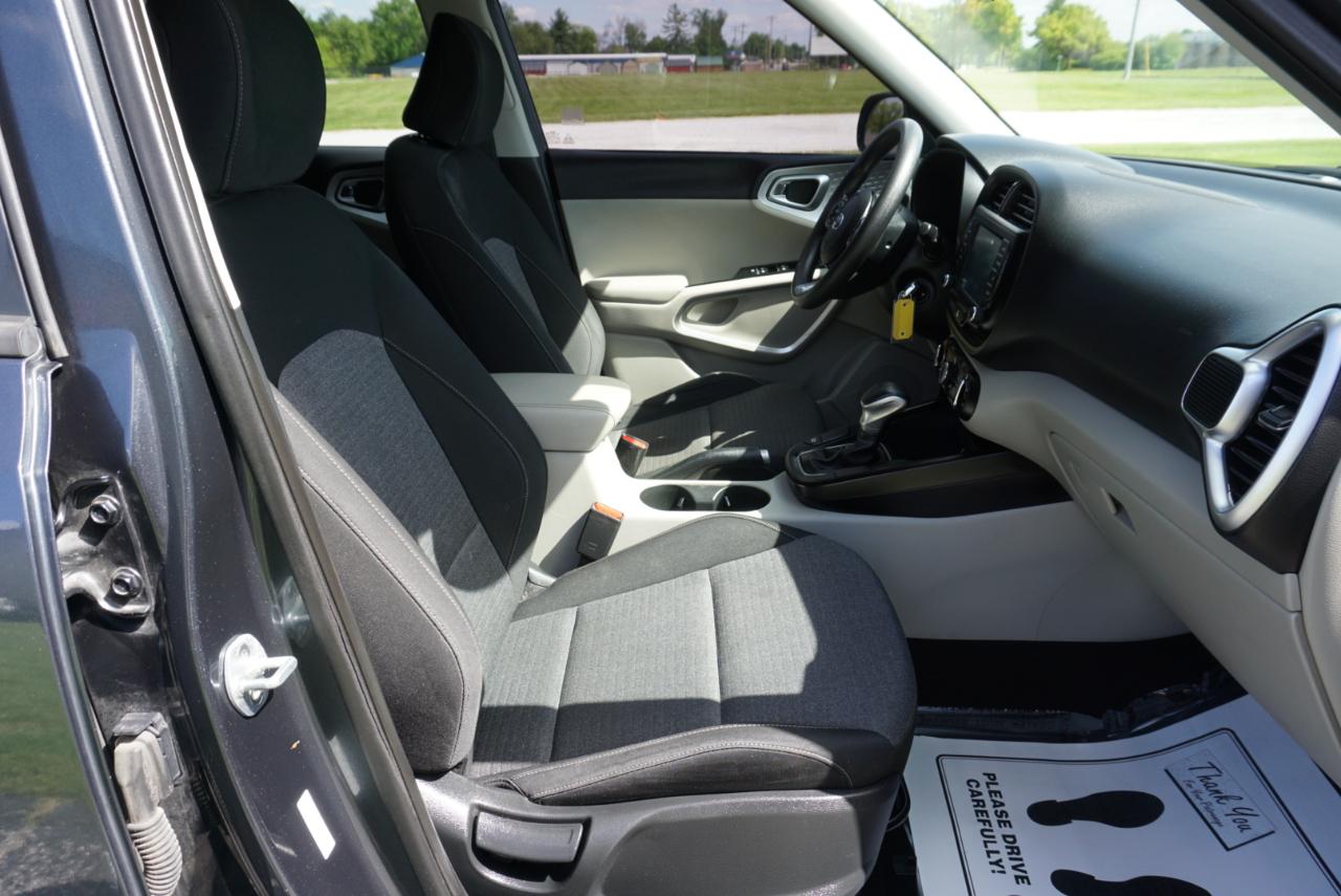 Kia Soul LX 2020