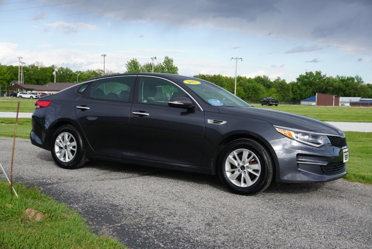 Kia Optima LX 2017