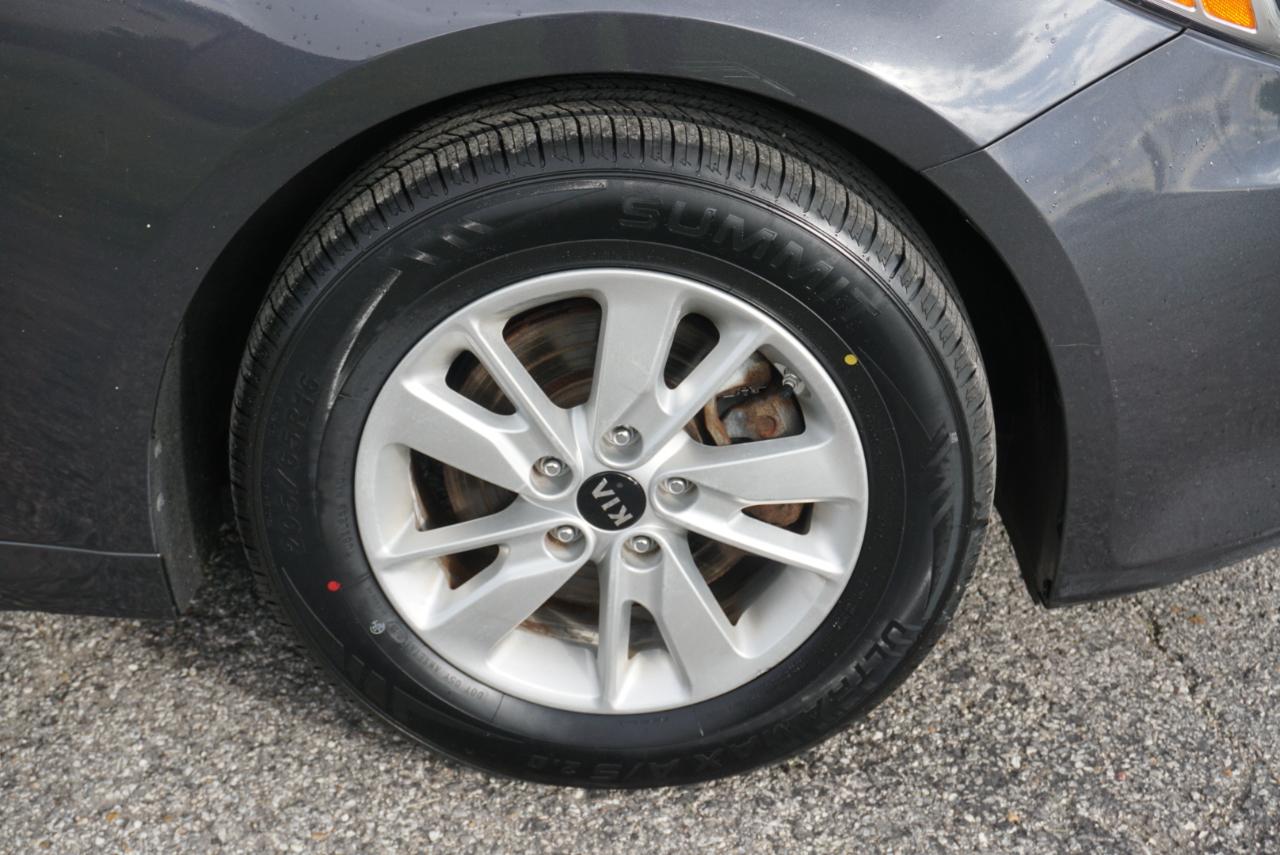 Kia Optima LX 2017