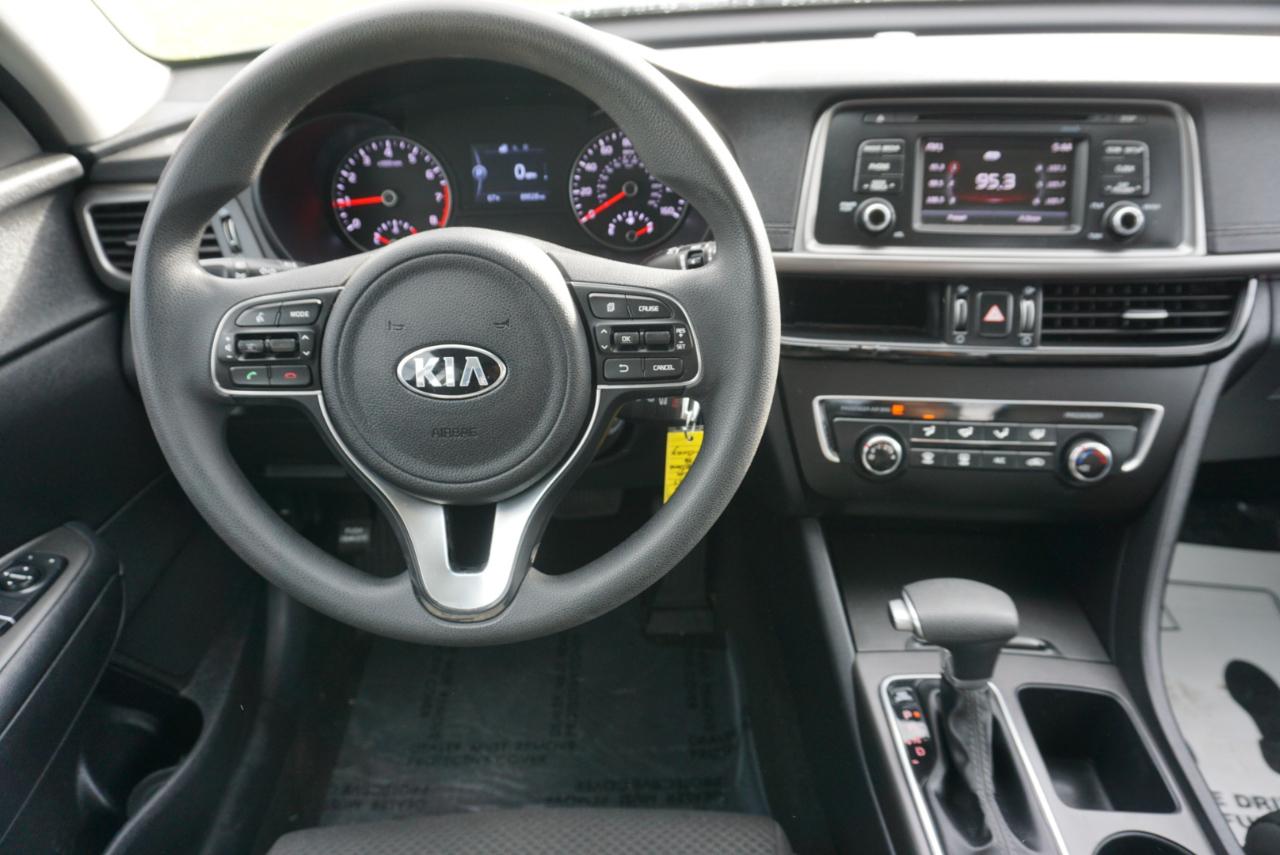 Kia Optima LX 2017