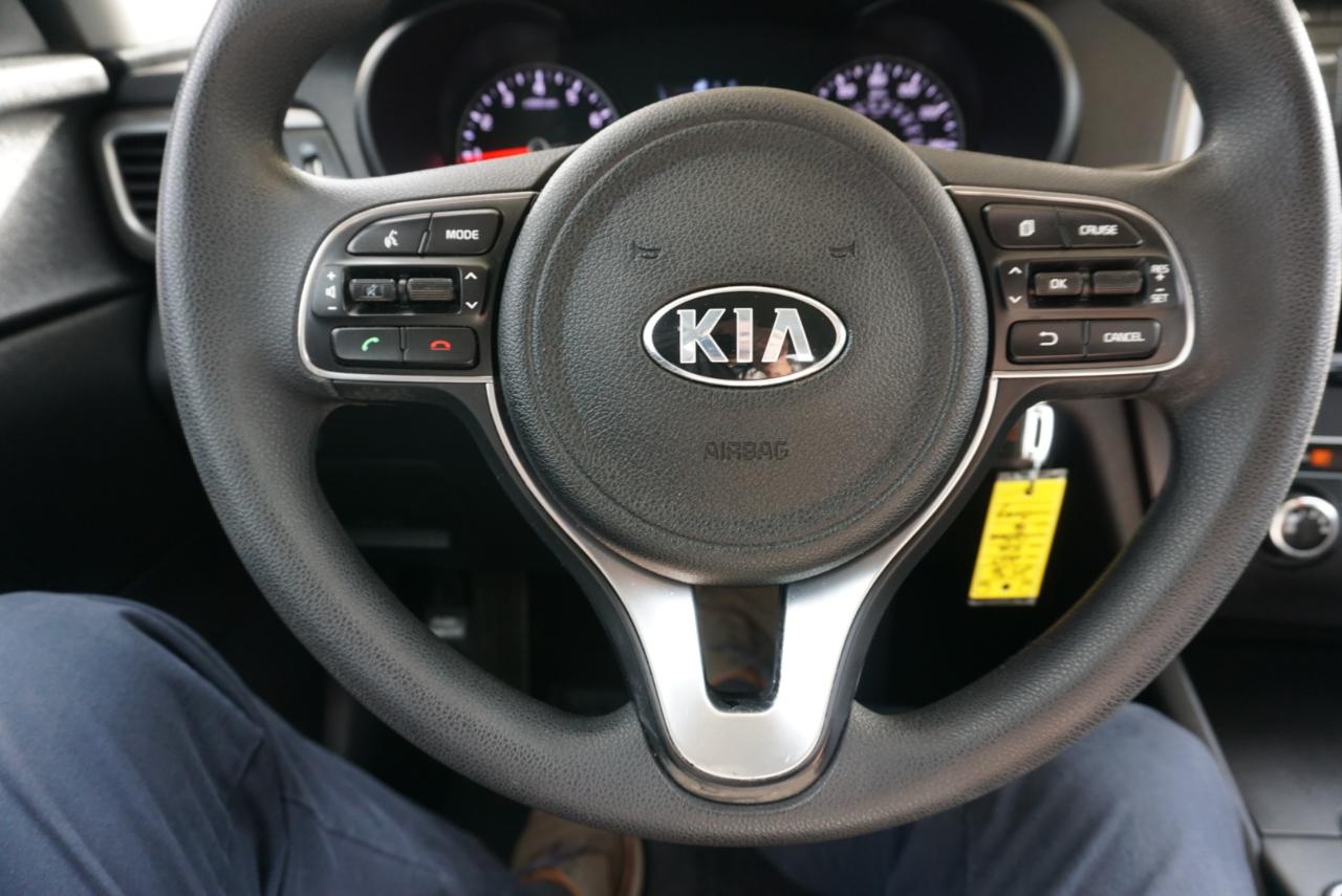 Kia Optima LX 2017