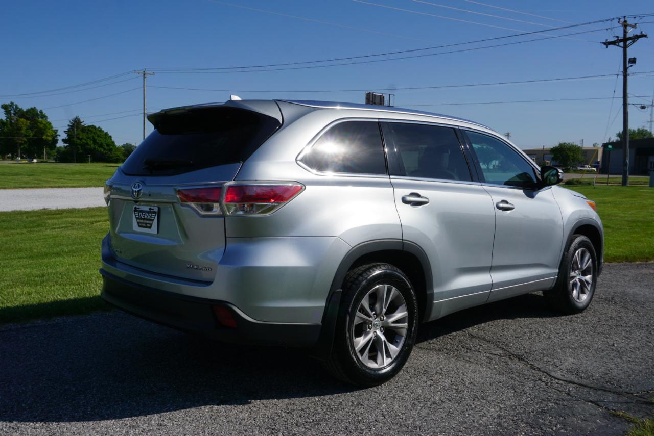 Toyota Highlander XLE AWD V6 2015