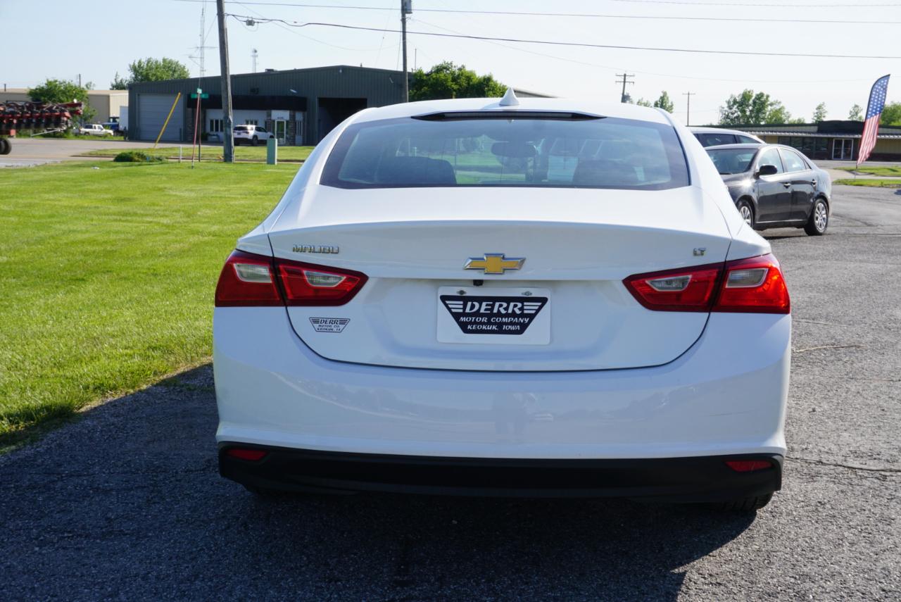 Chevrolet Malibu 1LT 2016