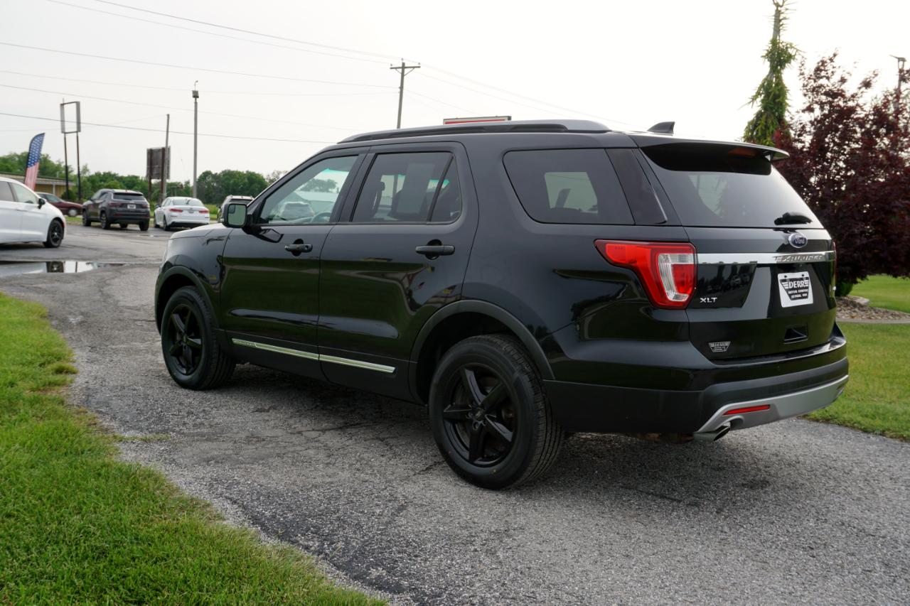 Ford Explorer XLT 4WD 2017