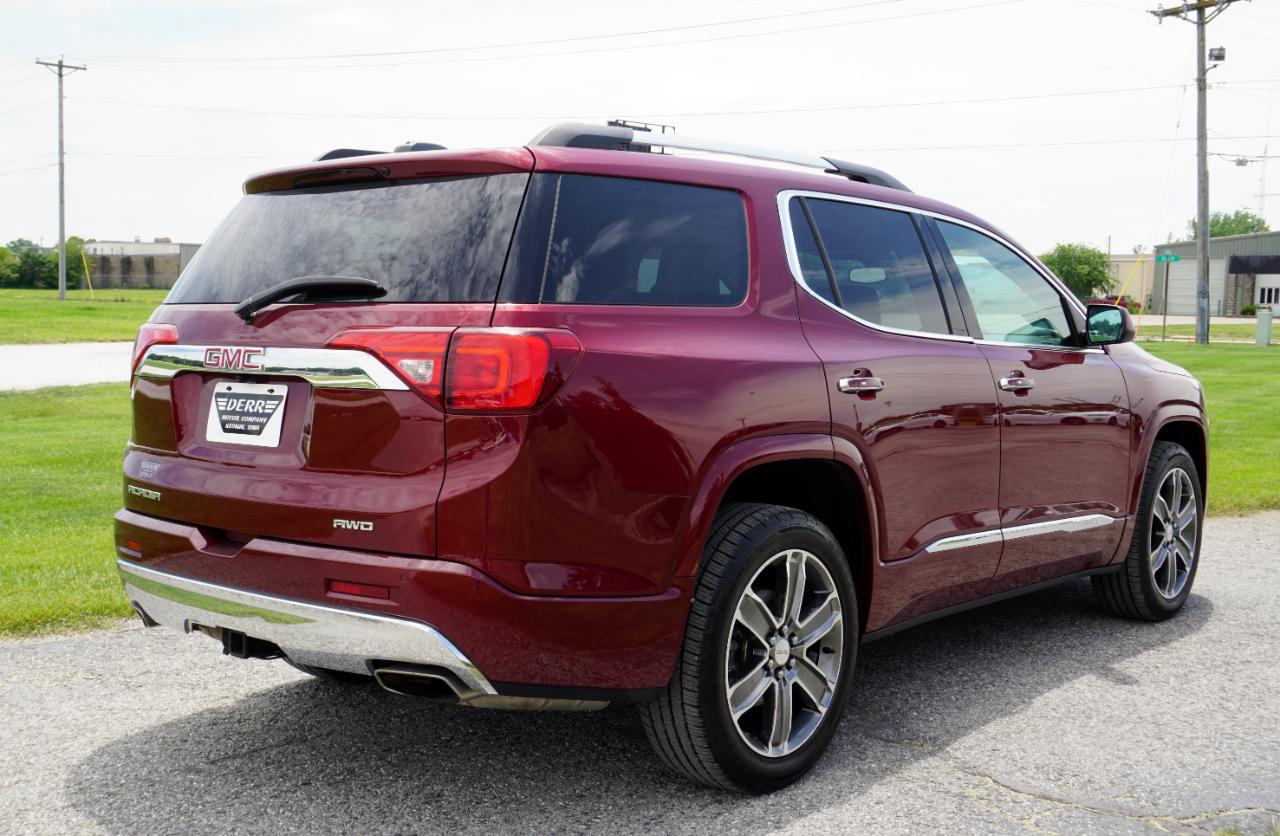 GMC Acadia Denali AWD 2017