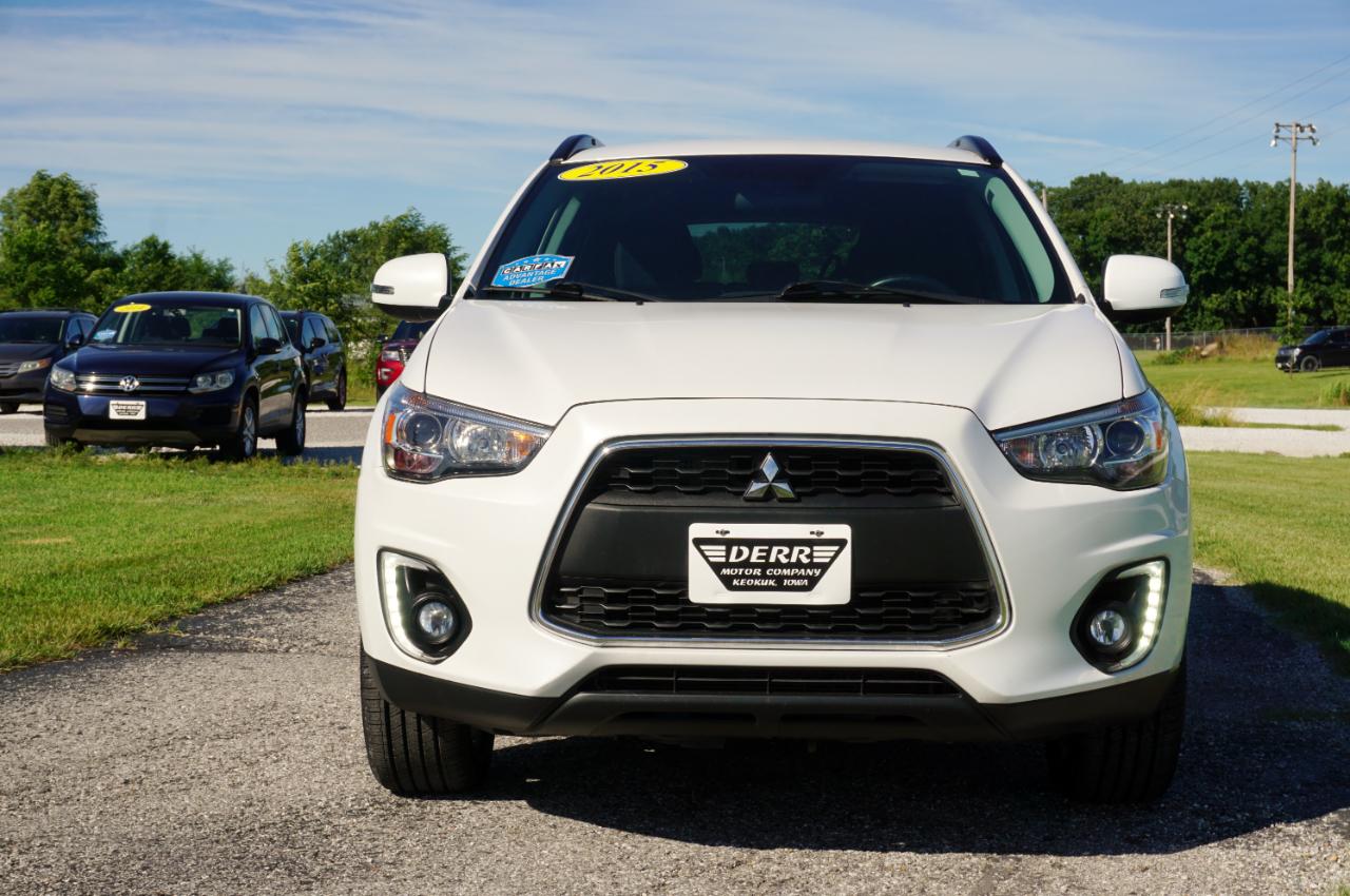 Mitsubishi Outlander Sport  2015