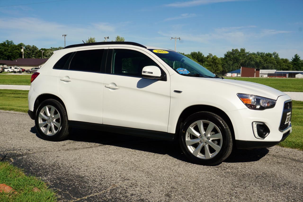 Mitsubishi Outlander Sport  2015