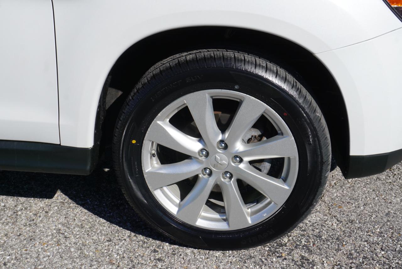 Mitsubishi Outlander Sport  2015
