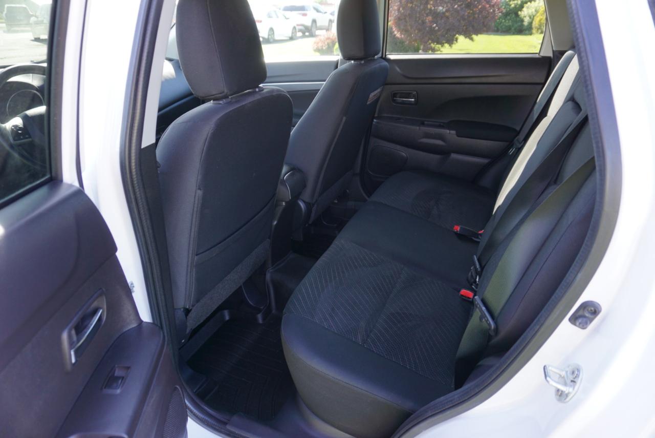 Mitsubishi Outlander Sport  2015