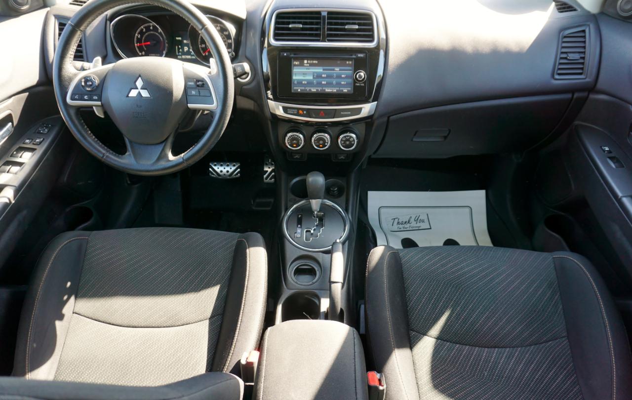Mitsubishi Outlander Sport  2015